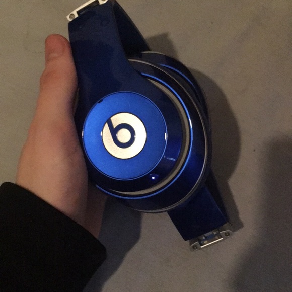 Beats Studio 2 - Picture 1 of 1